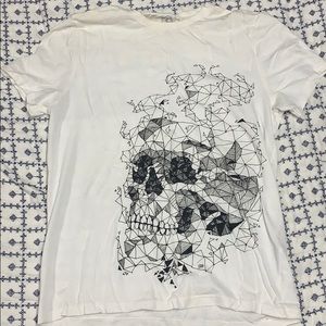 Express skull t-shirt size medium
